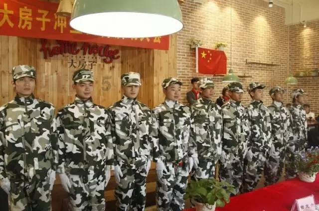 一男人老是避开我是什么意思?-探索问题 答案不藏